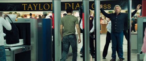 was richard branson in casino royale
